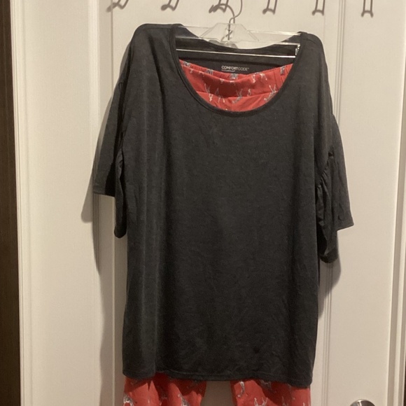 NWOT Women’s COMFORT CODE by Cuddl Duds - Giraffe Pajamas - Size Medium - Picture 1 of 6